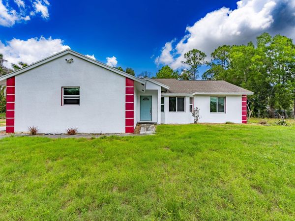 13387 N 68th St Street N, The Acreage, FL 33412