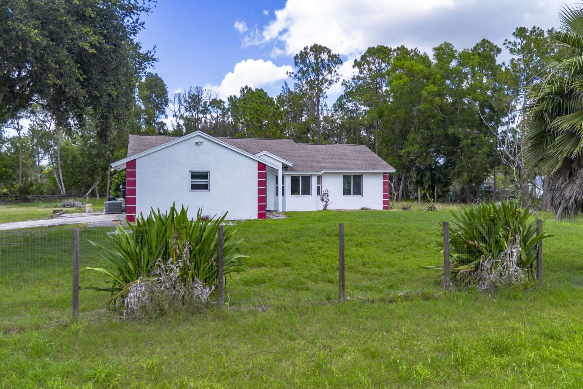 13387 N 68th St Street N, The Acreage, FL 33412 Photo