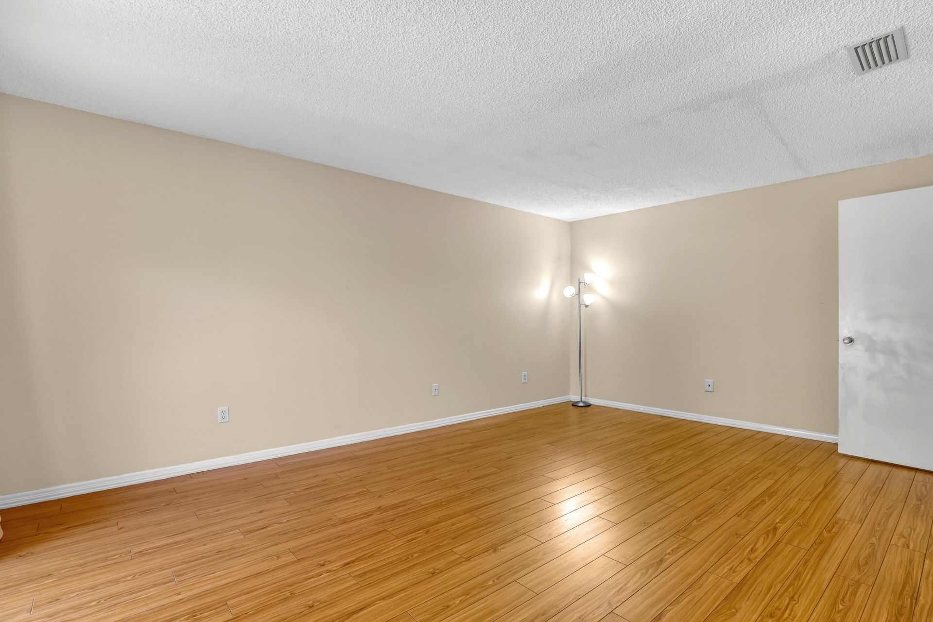 8184 Ambach Way, Hypoluxo, FL 33462 Photo