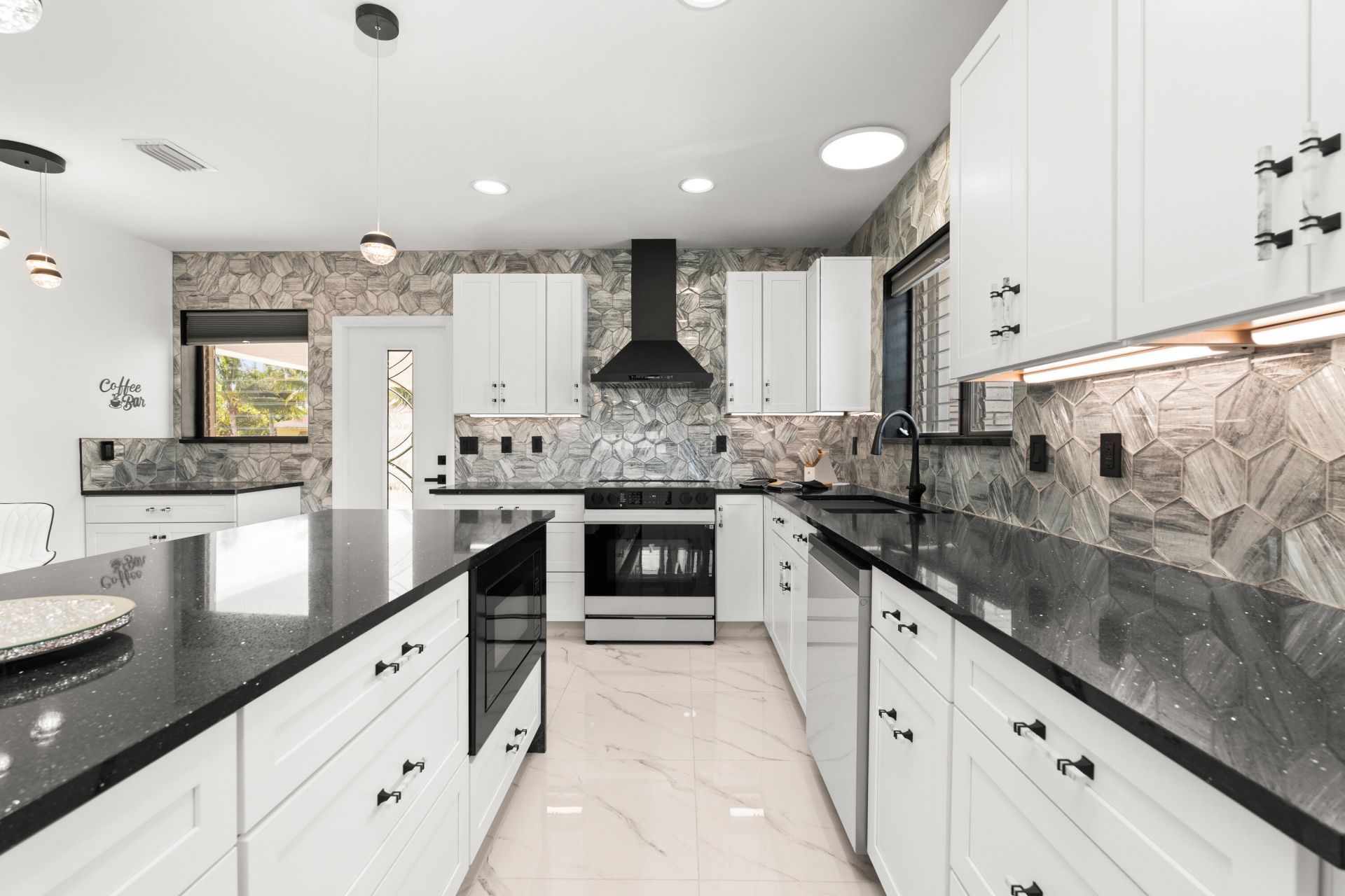 1428 N M Street, Lake Worth, FL 33460 Photo