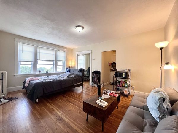 1607 Commonwealth Ave, Unit 33, Boston, MA 02135