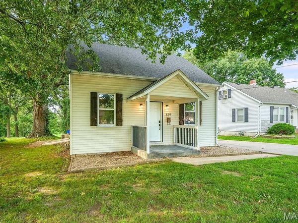 829 W Bottom Avenue, Columbia, IL 62236