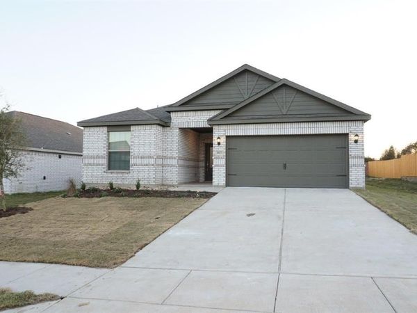 1823 Dahlia Way, Princeton, TX 75407