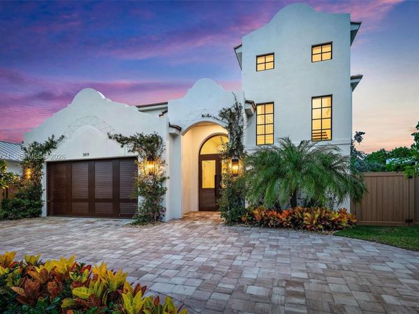 309 Cascade Ln , Palm Beach Shores, FL 33404