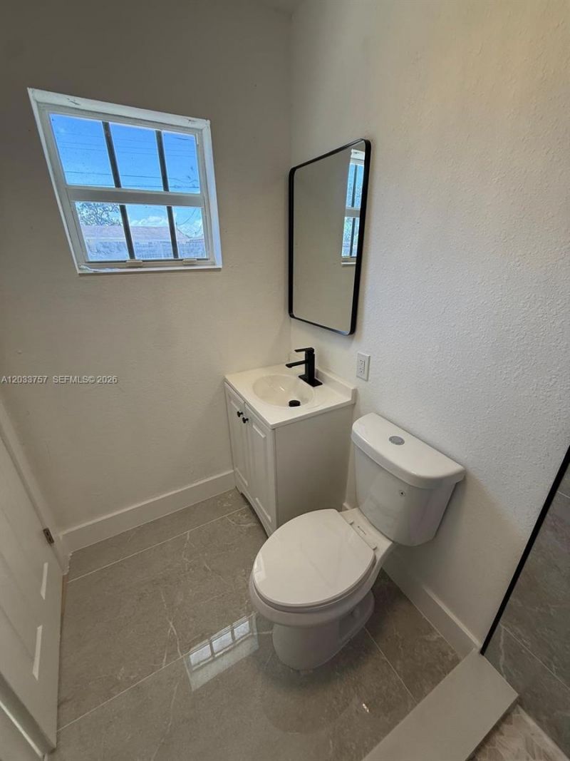 1749 NW 154th St , Miami Gardens, FL 33054 Photo