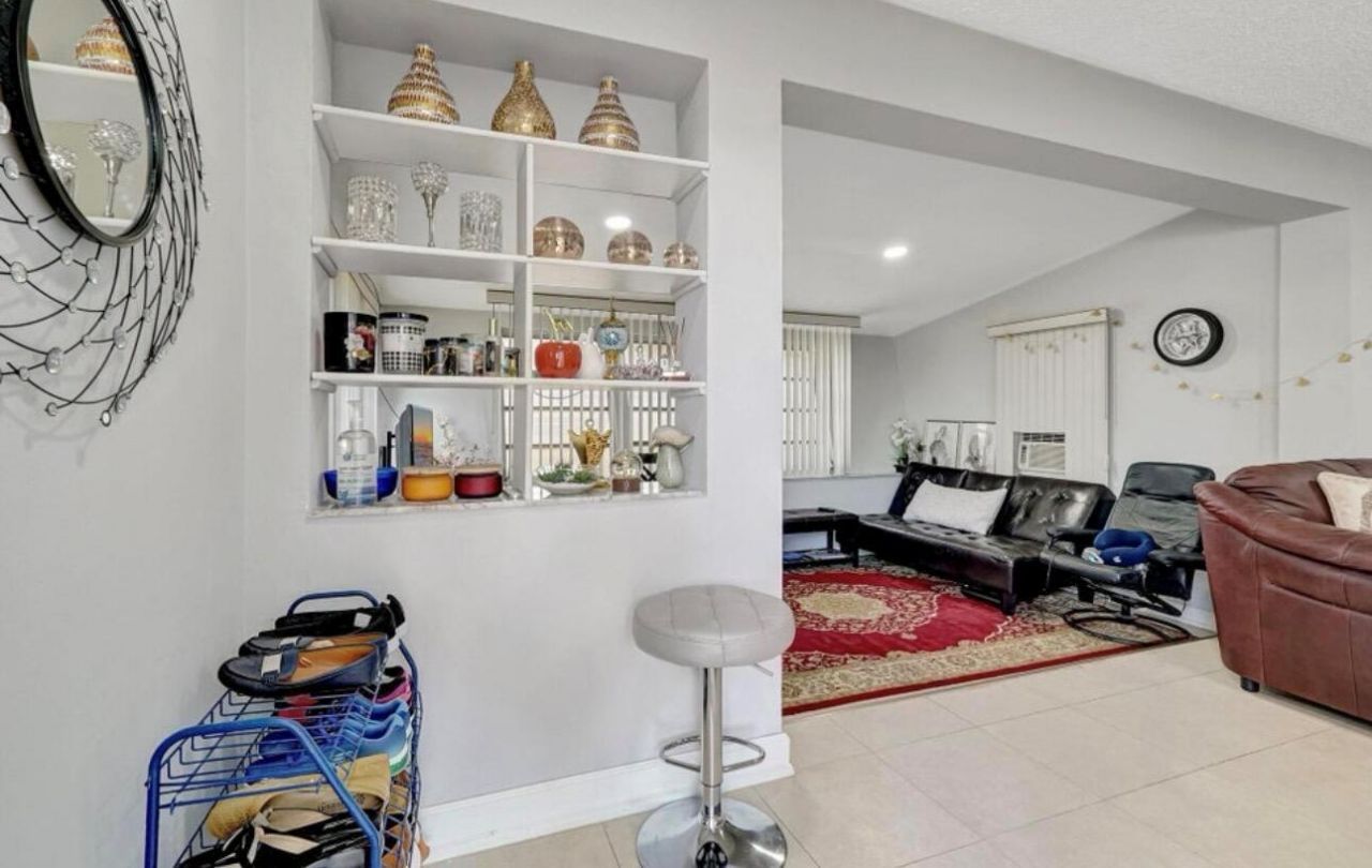 7530 Atlanta Street , Hollywood, FL 33024 Photo