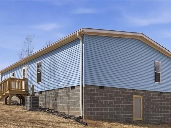 103 Maple Glen Court , State Road, NC 28676