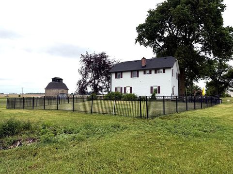 Main Photo