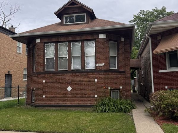 8529 S May Street , Chicago, IL 60620