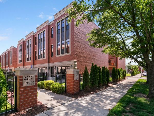 2241 W Coulter Street , Unit 1, Chicago, IL 60608