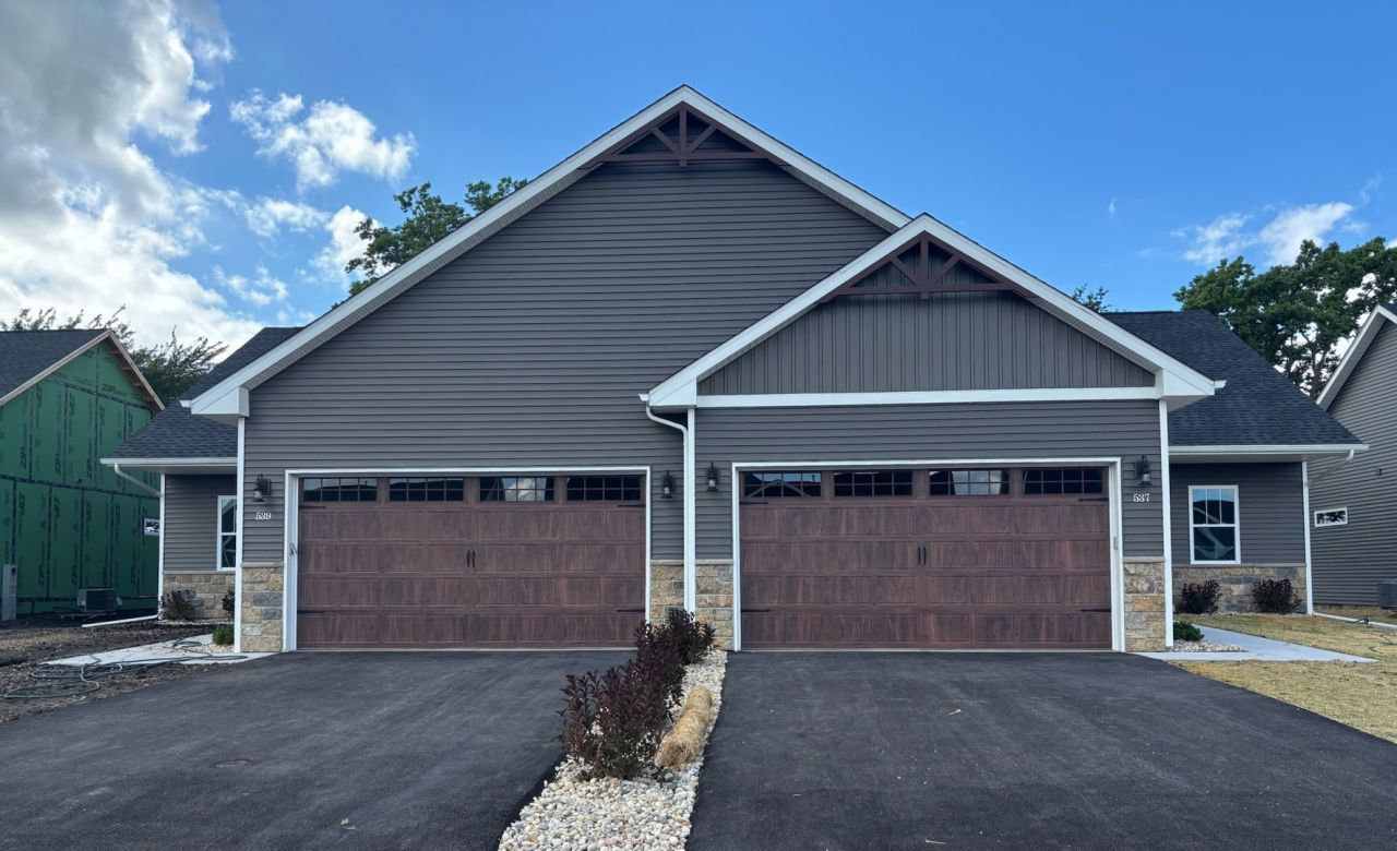 623 Anjali Court , Unit R, Sycamore, IL 60178 Main Photo