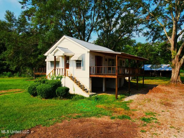 403 Front Street, Vaiden, MS 39176
