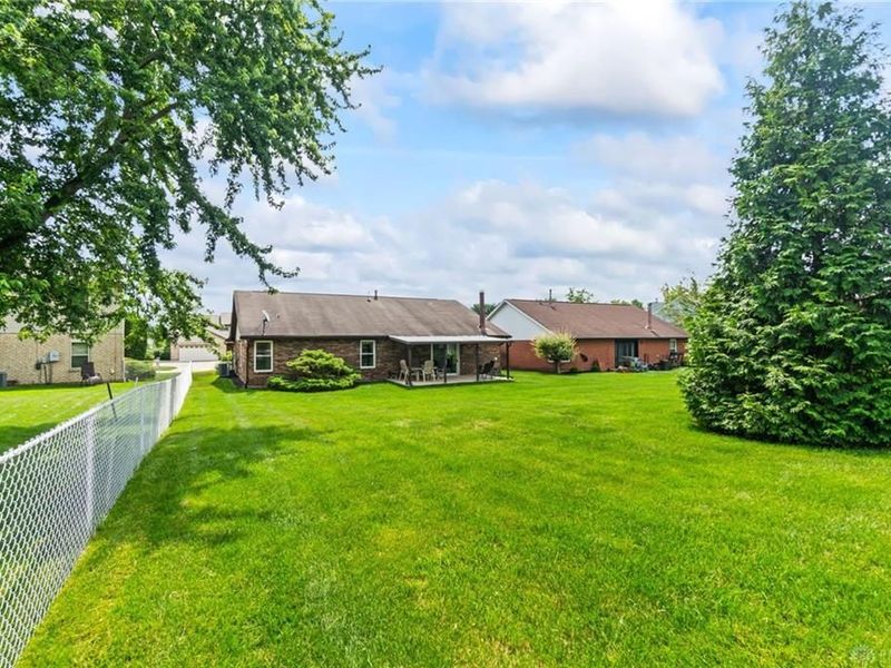 8317 Timber Walk Court, Huber Heights, OH 45424 Photo 28