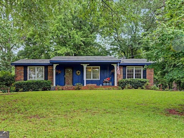 9 Lakemoore Drive NE, Rome, GA 30161