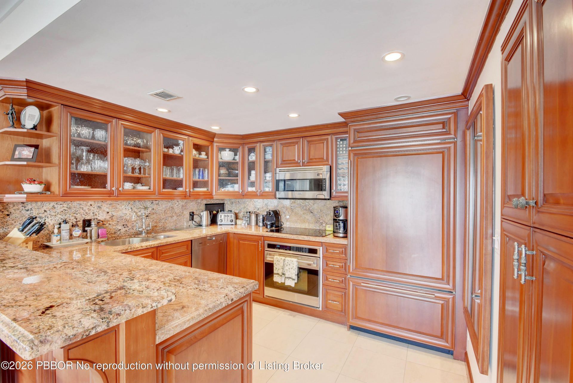 250 Bradley Place, Unit 408, Palm Beach, FL 33480 Photo