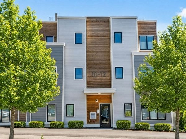 10-12 Taft Hill Park, Unit 5, Boston, MA 02131
