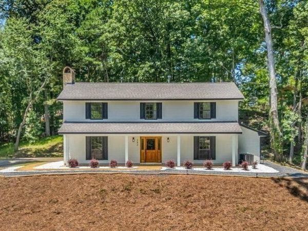 382 Northdale Drive, Columbus, MS 39705