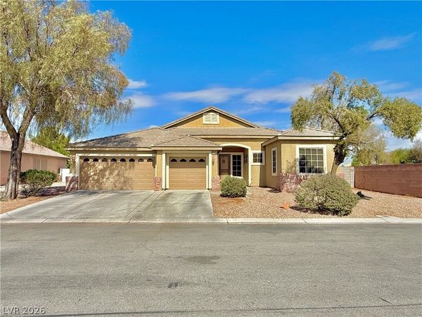 7116 Painted Paradise Street , Las Vegas, NV 89131