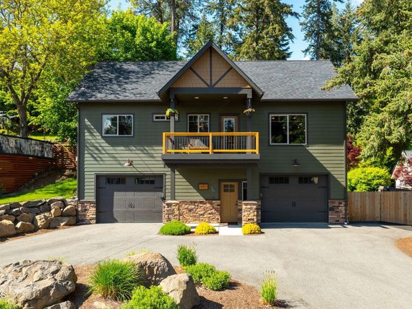 1997 E AVONDALE LN , Hayden, ID 83835