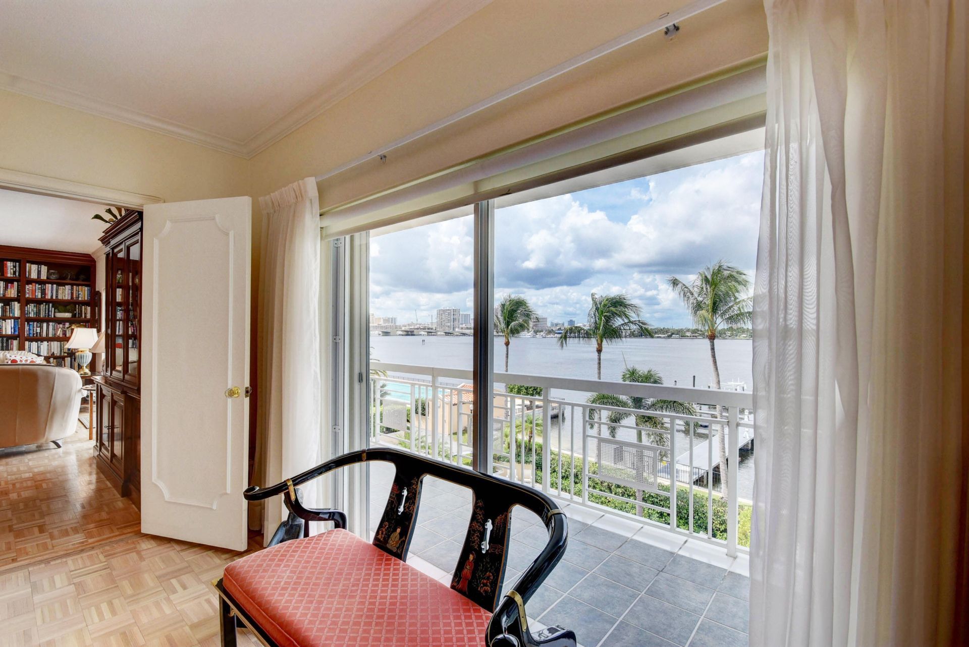 250 Bradley Place, Unit 408, Palm Beach, FL 33480 Photo