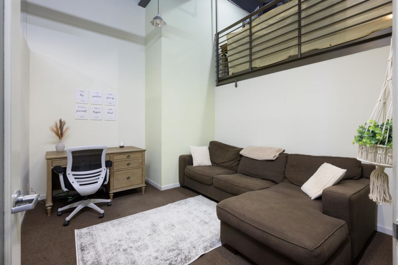 400 Clematis Street, Unit 203, West Palm Beach, FL 33401 Photo
