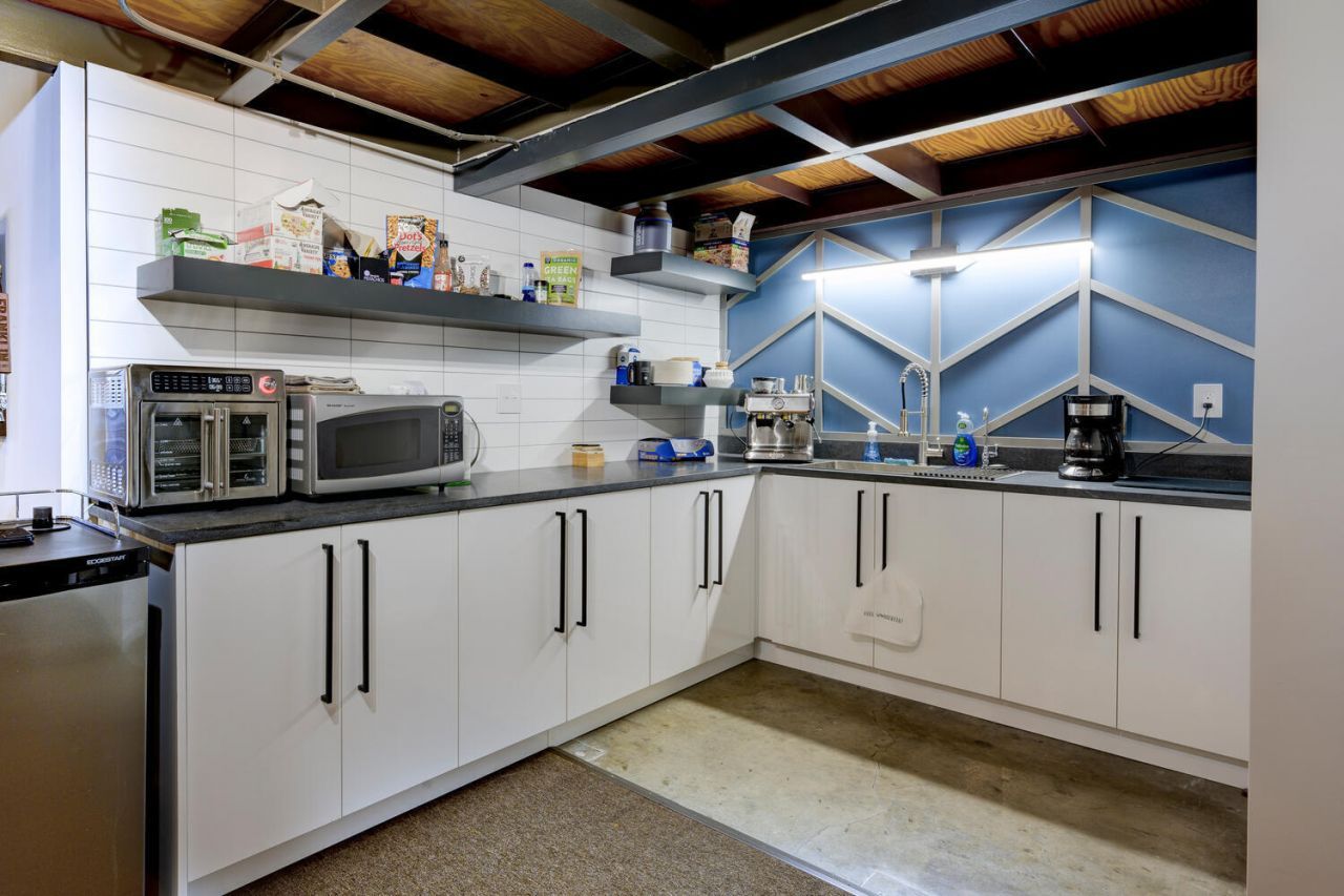 400 Clematis Street, Unit 203, West Palm Beach, FL 33401 Photo