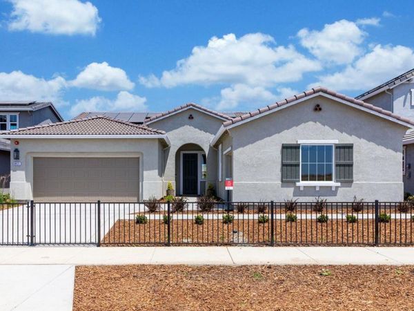 8431 Kyler Rd, Elk Grove, CA 95757