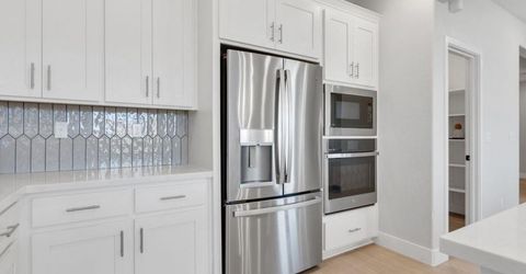8431 Kyler Rd, Elk Grove, CA 95757 Photo