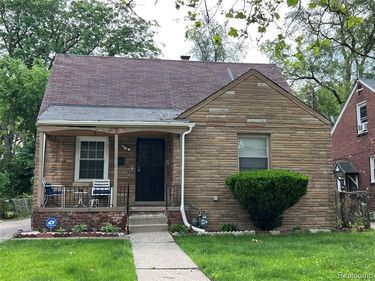 18662 Blackmoor Street , Detroit, MI 48234