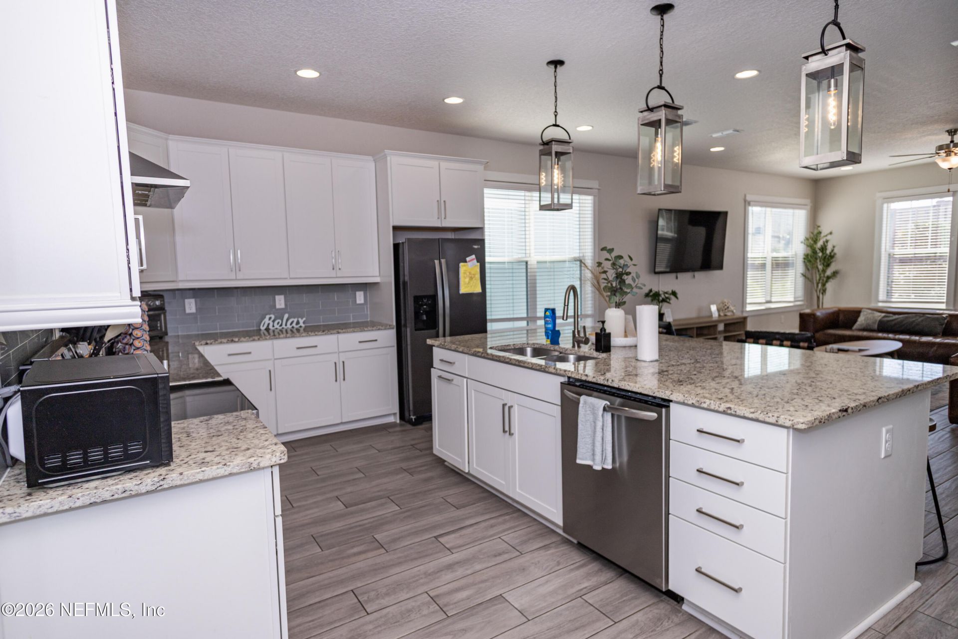 215-217 N 12th Avenue, Jacksonville Beach, FL 32250 Photo