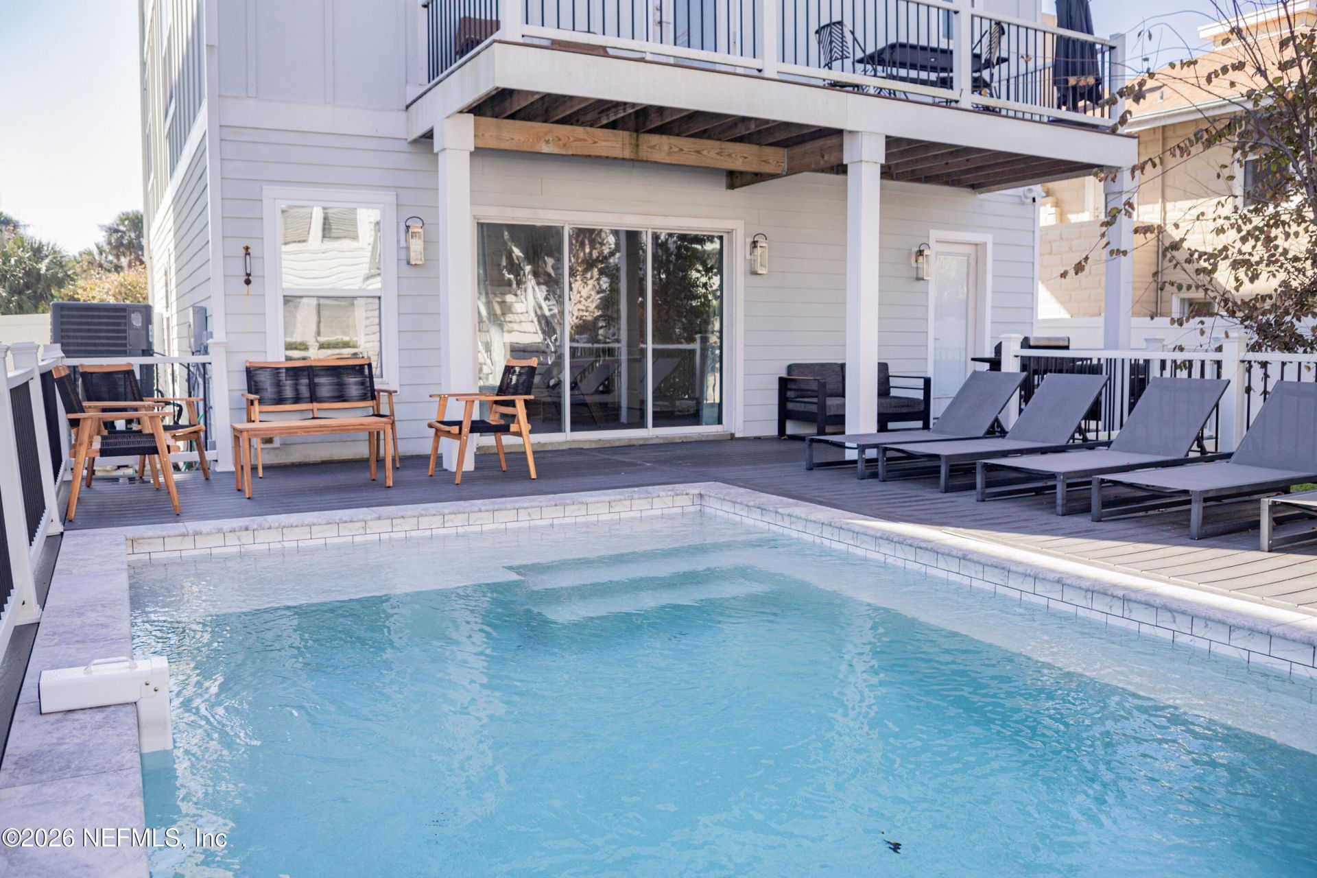 215-217 N 12th Avenue, Jacksonville Beach, FL 32250 Photo