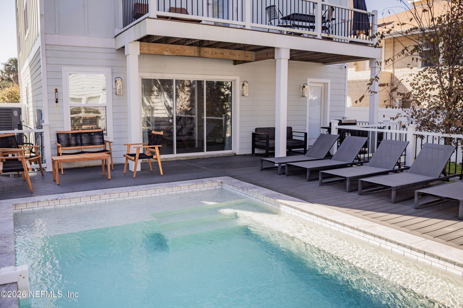 215-217 N 12th Avenue, Jacksonville Beach, FL 32250 Photo