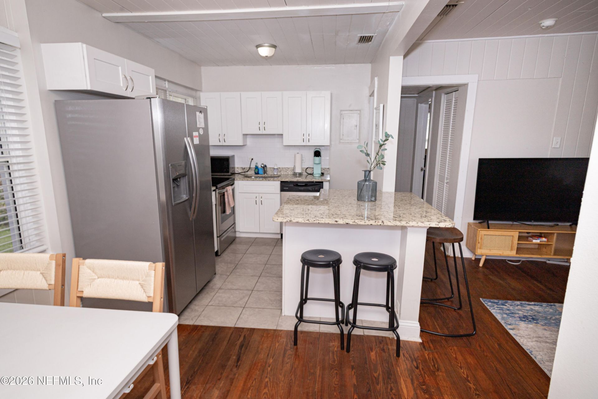 215-217 N 12th Avenue, Jacksonville Beach, FL 32250 Photo