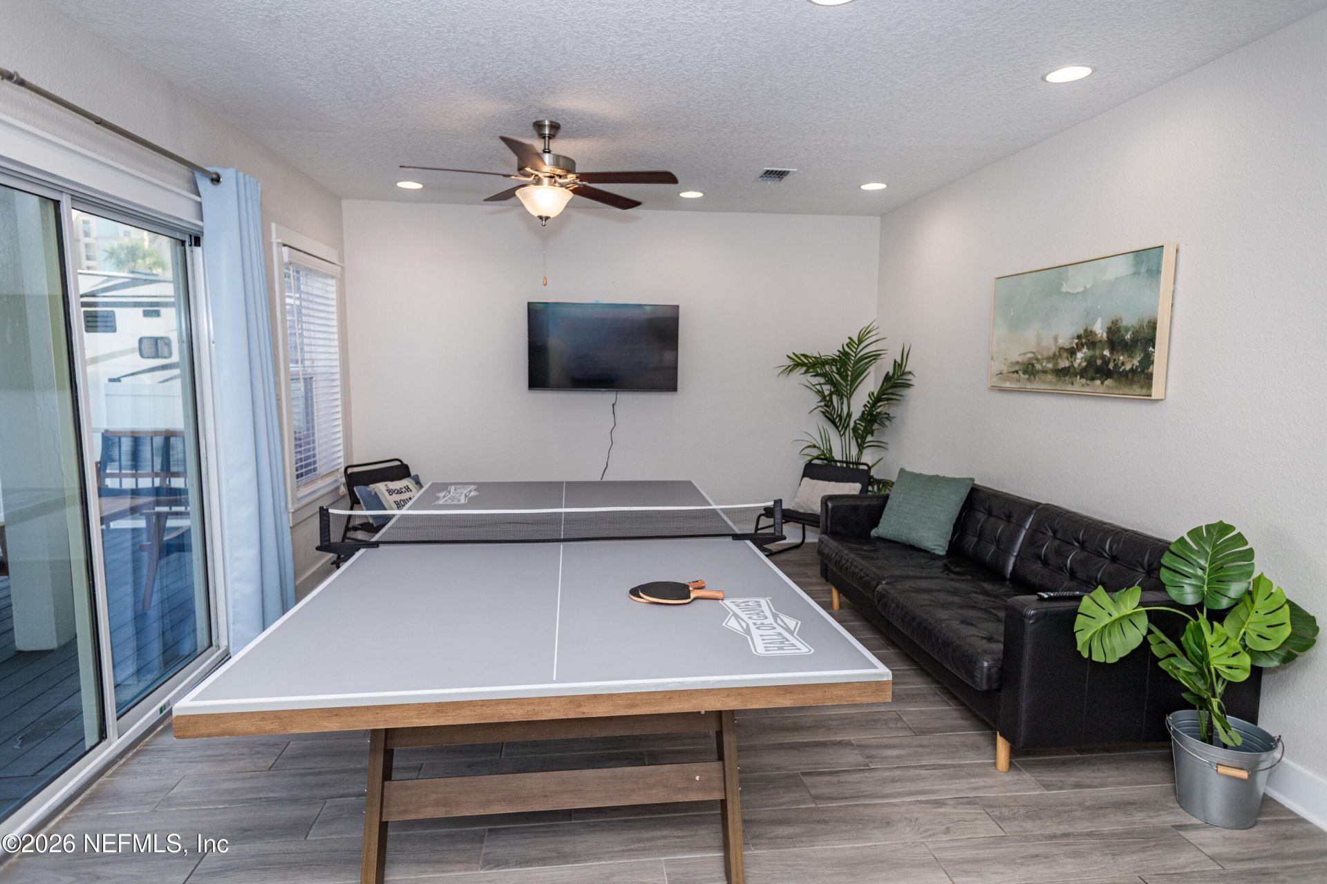 215-217 N 12th Avenue, Jacksonville Beach, FL 32250 Photo