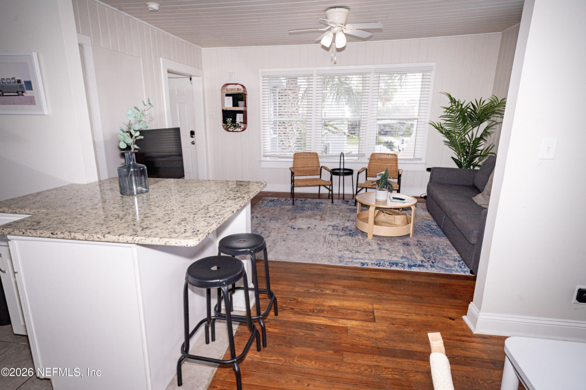 215-217 N 12th Avenue, Jacksonville Beach, FL 32250 Photo