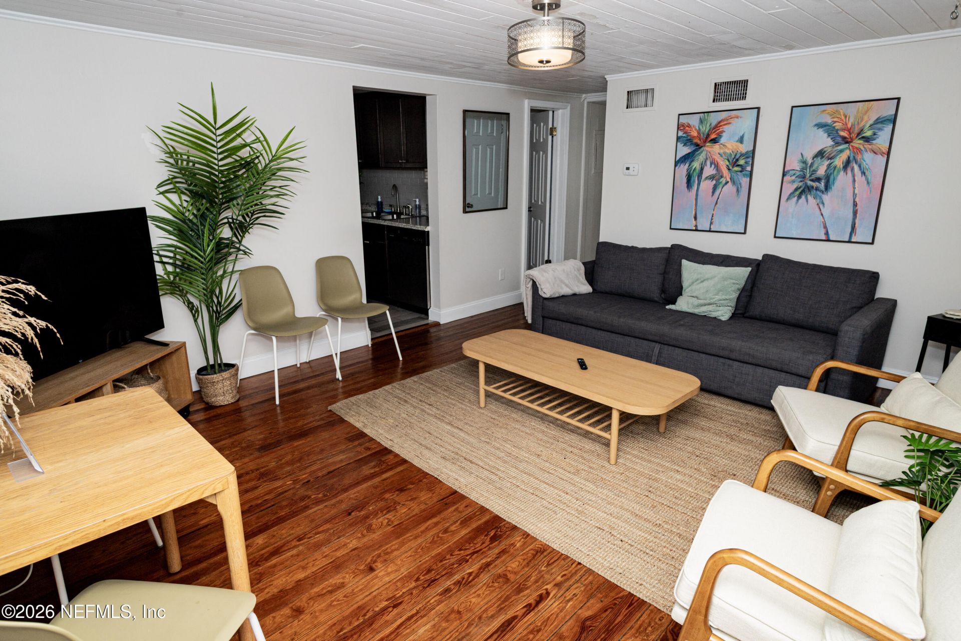 215-217 N 12th Avenue, Jacksonville Beach, FL 32250 Photo