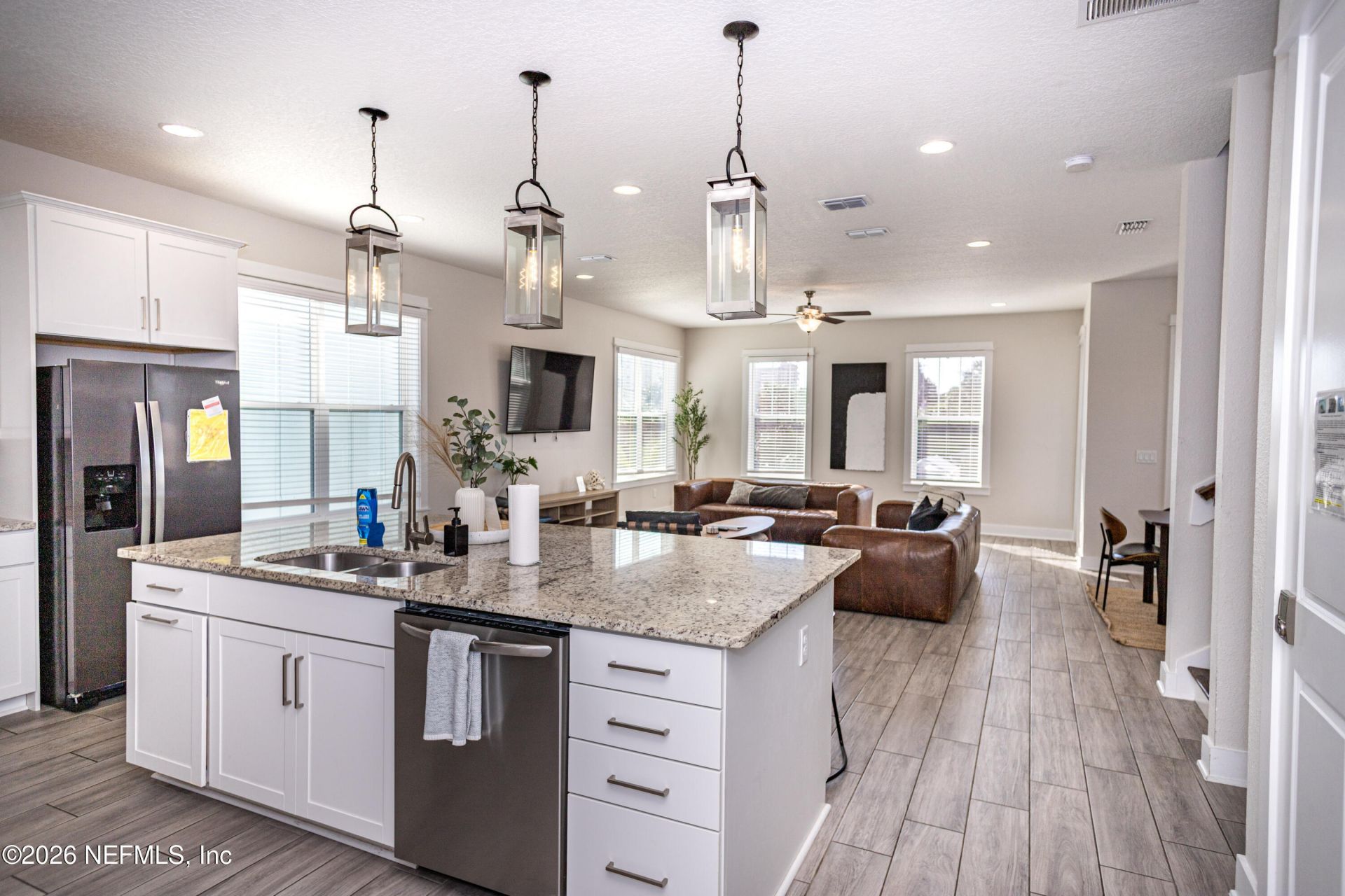 215-217 N 12th Avenue, Jacksonville Beach, FL 32250 Photo