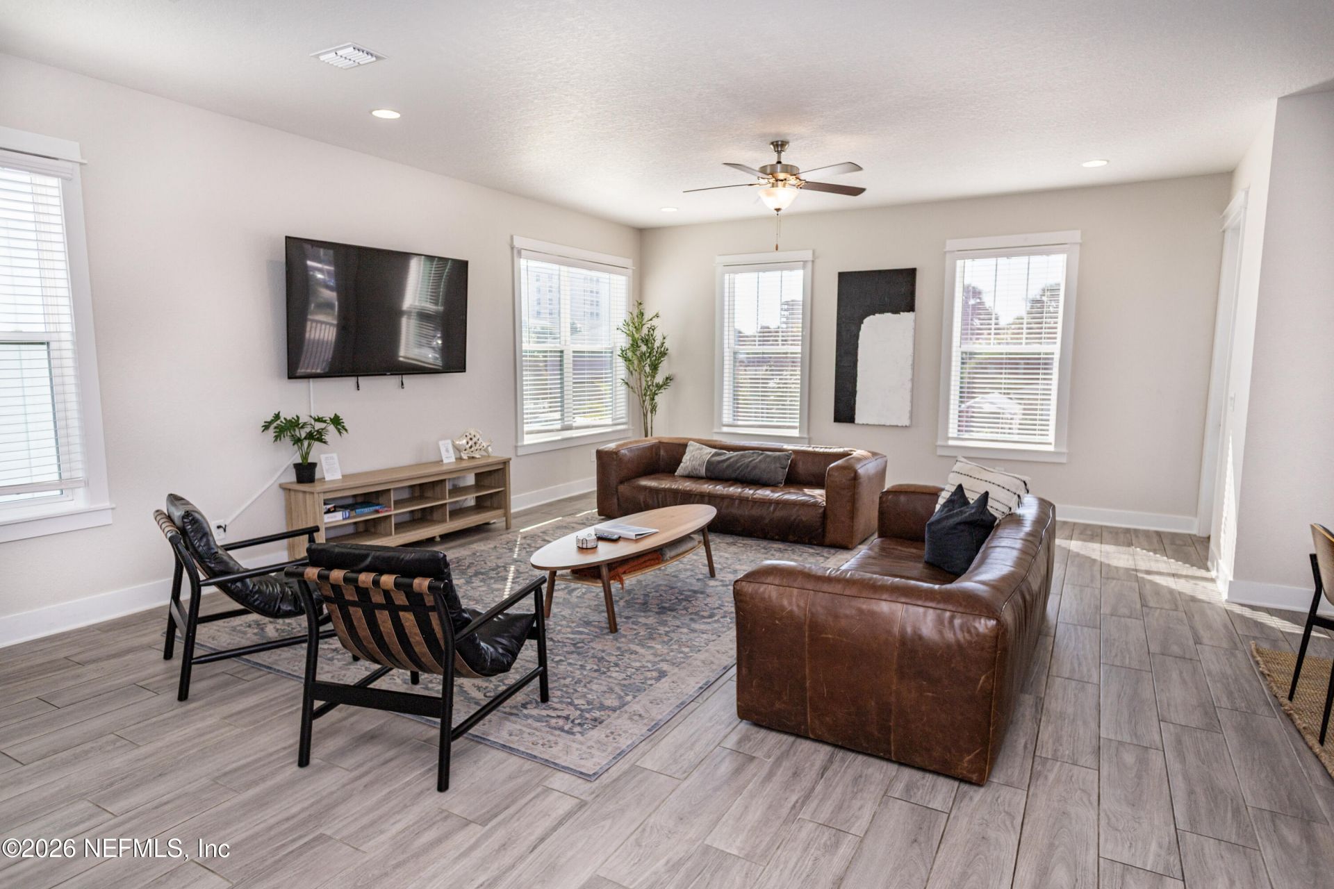215-217 N 12th Avenue, Jacksonville Beach, FL 32250 Photo