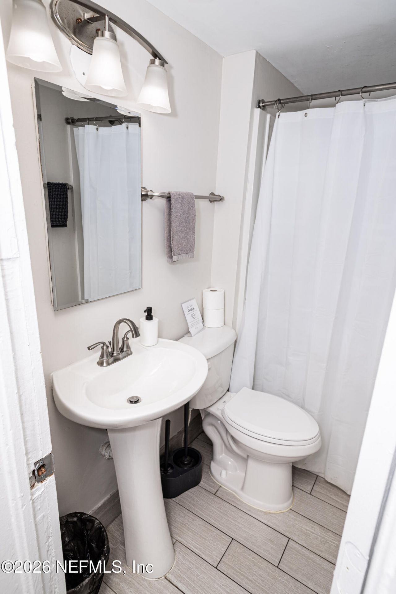 215-217 N 12th Avenue, Jacksonville Beach, FL 32250 Photo