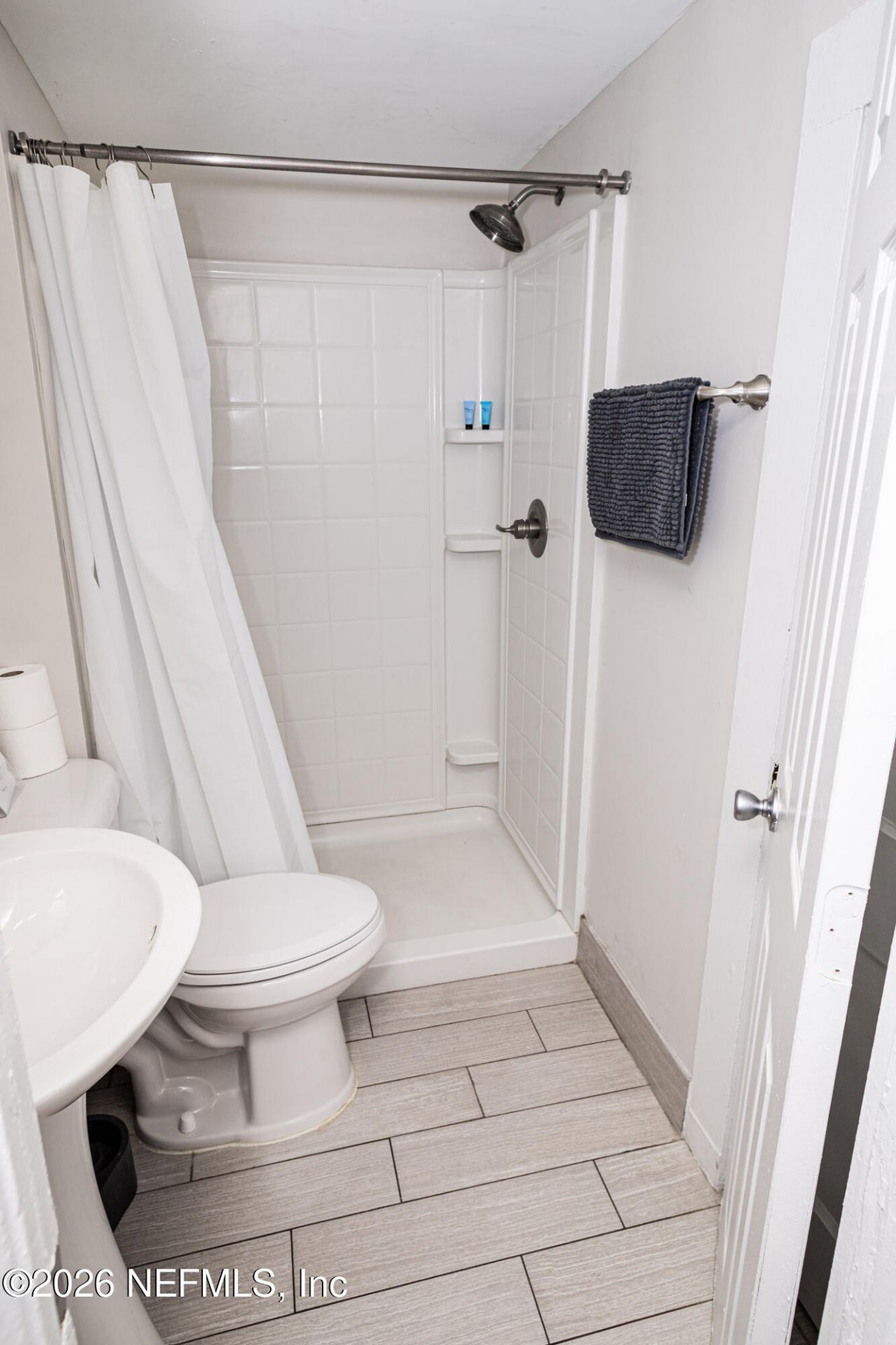 215-217 N 12th Avenue, Jacksonville Beach, FL 32250 Photo