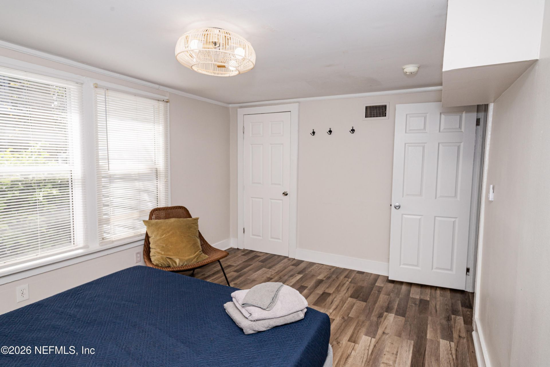 215-217 N 12th Avenue, Jacksonville Beach, FL 32250 Photo