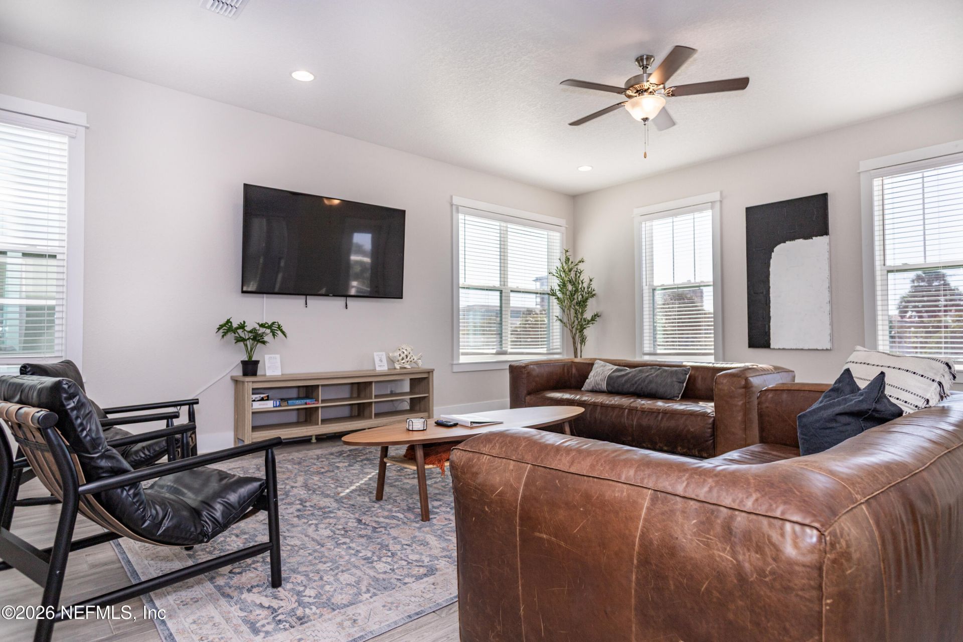 215-217 N 12th Avenue, Jacksonville Beach, FL 32250 Photo