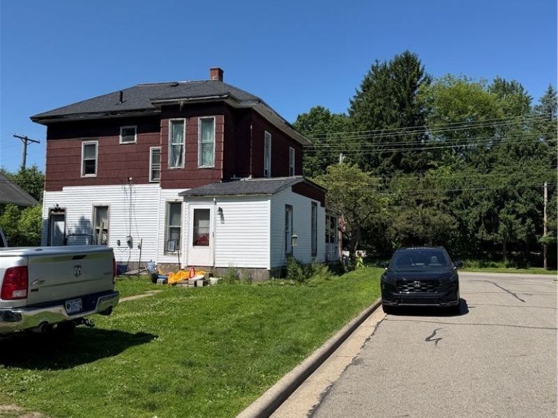 598 Wabash Avenue N, Brewster, OH 44613 Photo 18