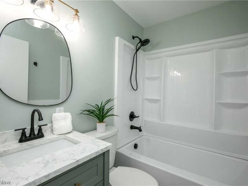3816 Root Avenue NE, Canton, OH 44705 Photo 23