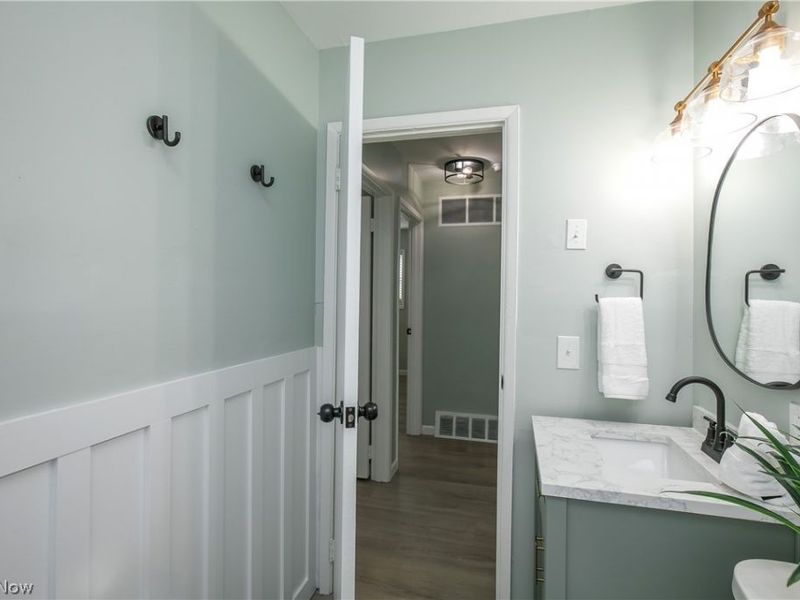 3816 Root Avenue NE, Canton, OH 44705 Photo 24