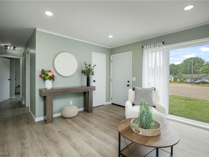 3816 Root Avenue NE, Canton, OH 44705 Photo 9