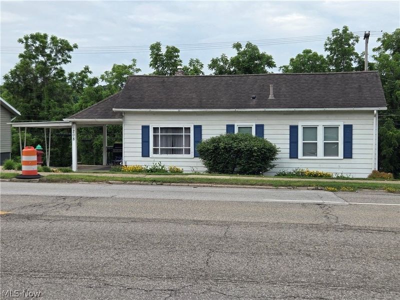 208 W Main Street , New Concord, OH 43762 Photo 1