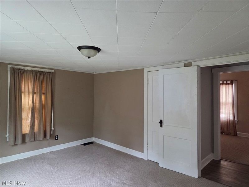 208 W Main Street , New Concord, OH 43762 Photo 12