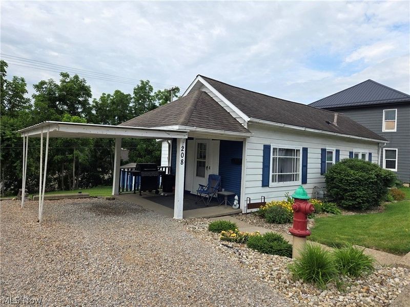208 W Main Street , New Concord, OH 43762 Photo 2