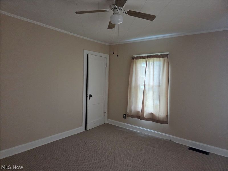 208 W Main Street , New Concord, OH 43762 Photo 9